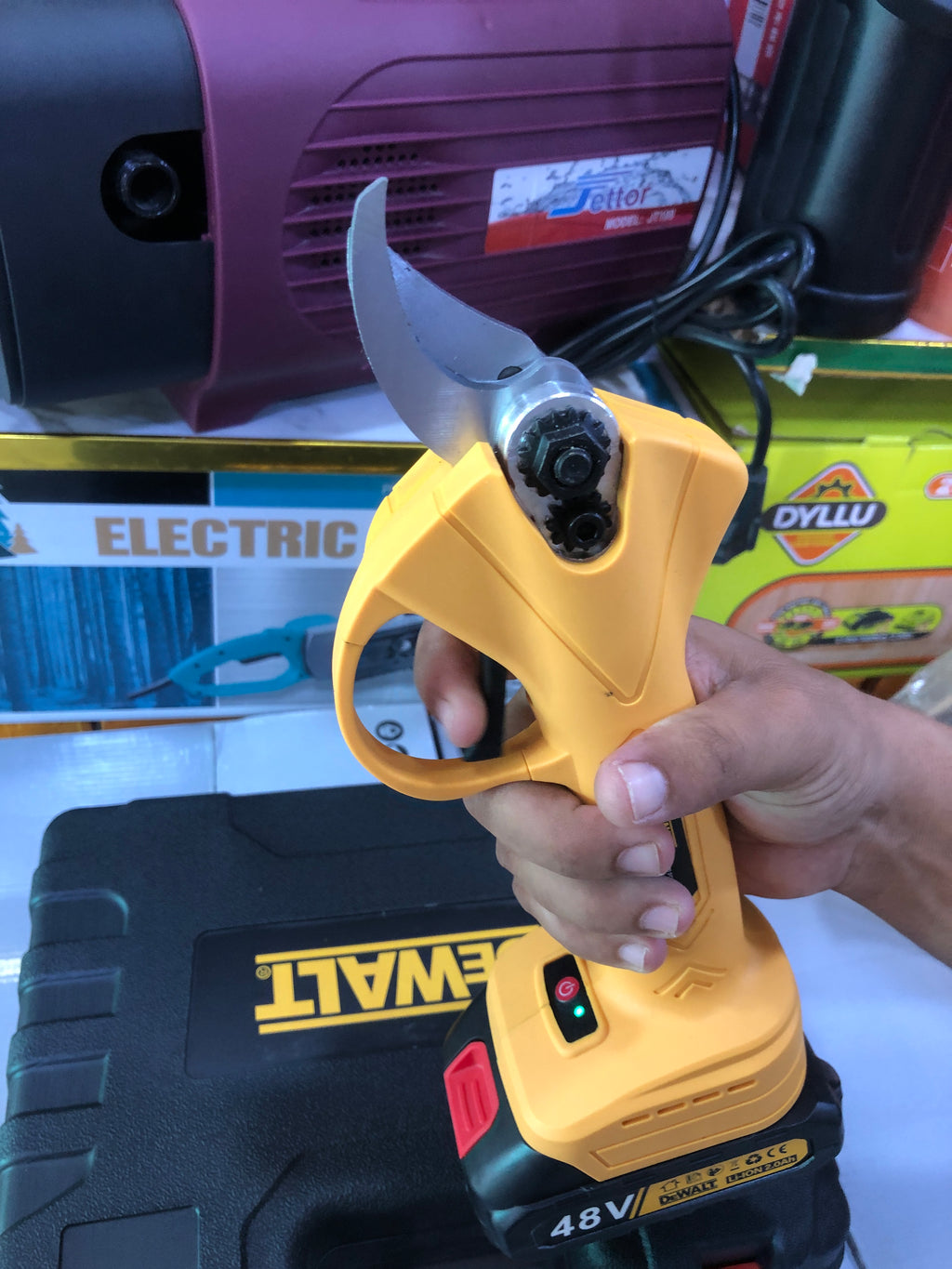 48V Cordless Electric Pruning Shears – Rechargeable Garden Pruning Cutter with Carrying Case