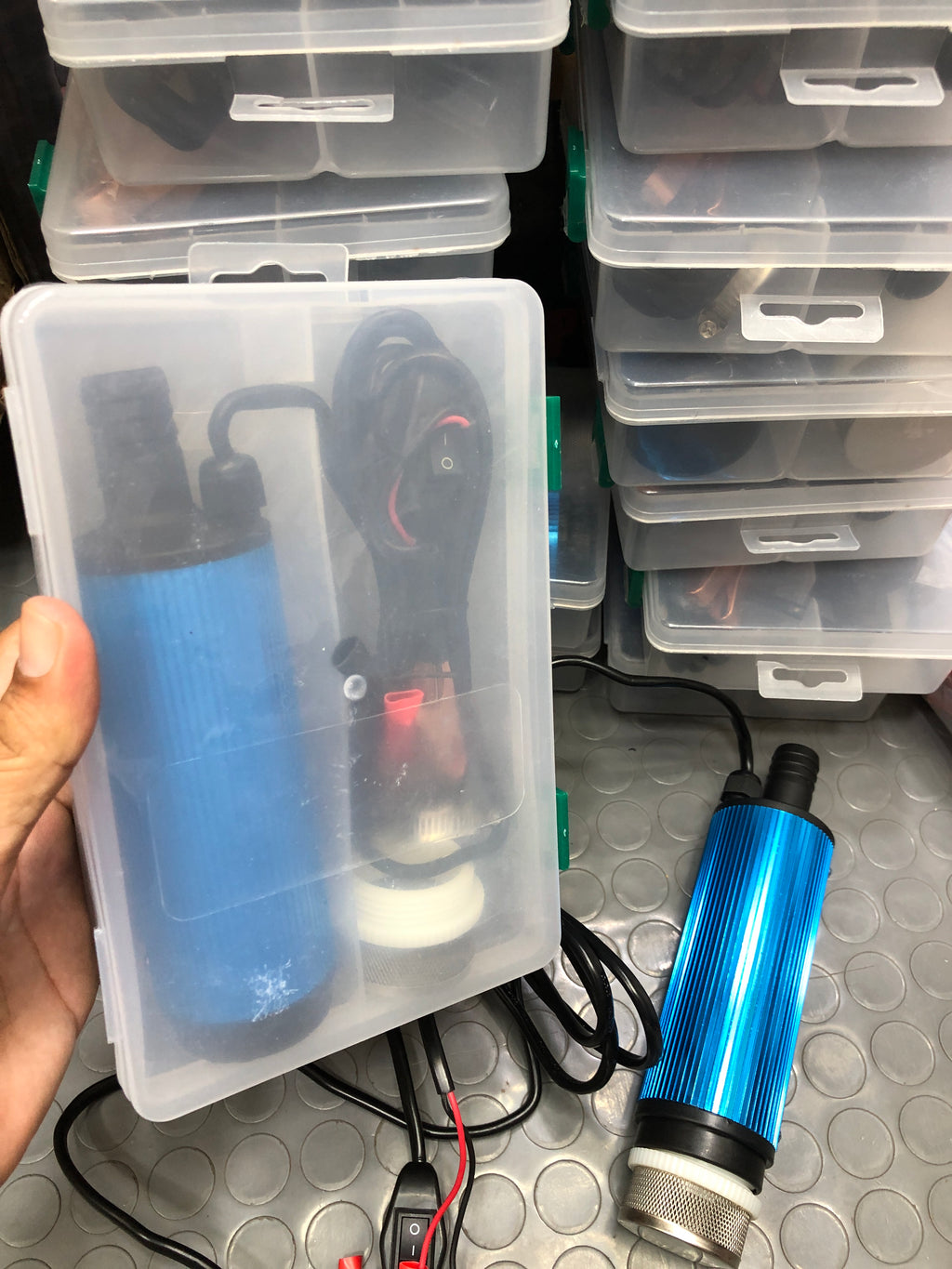 12V 200W Oil & Water Transfer Pump – Heavy Duty Submersible Pump