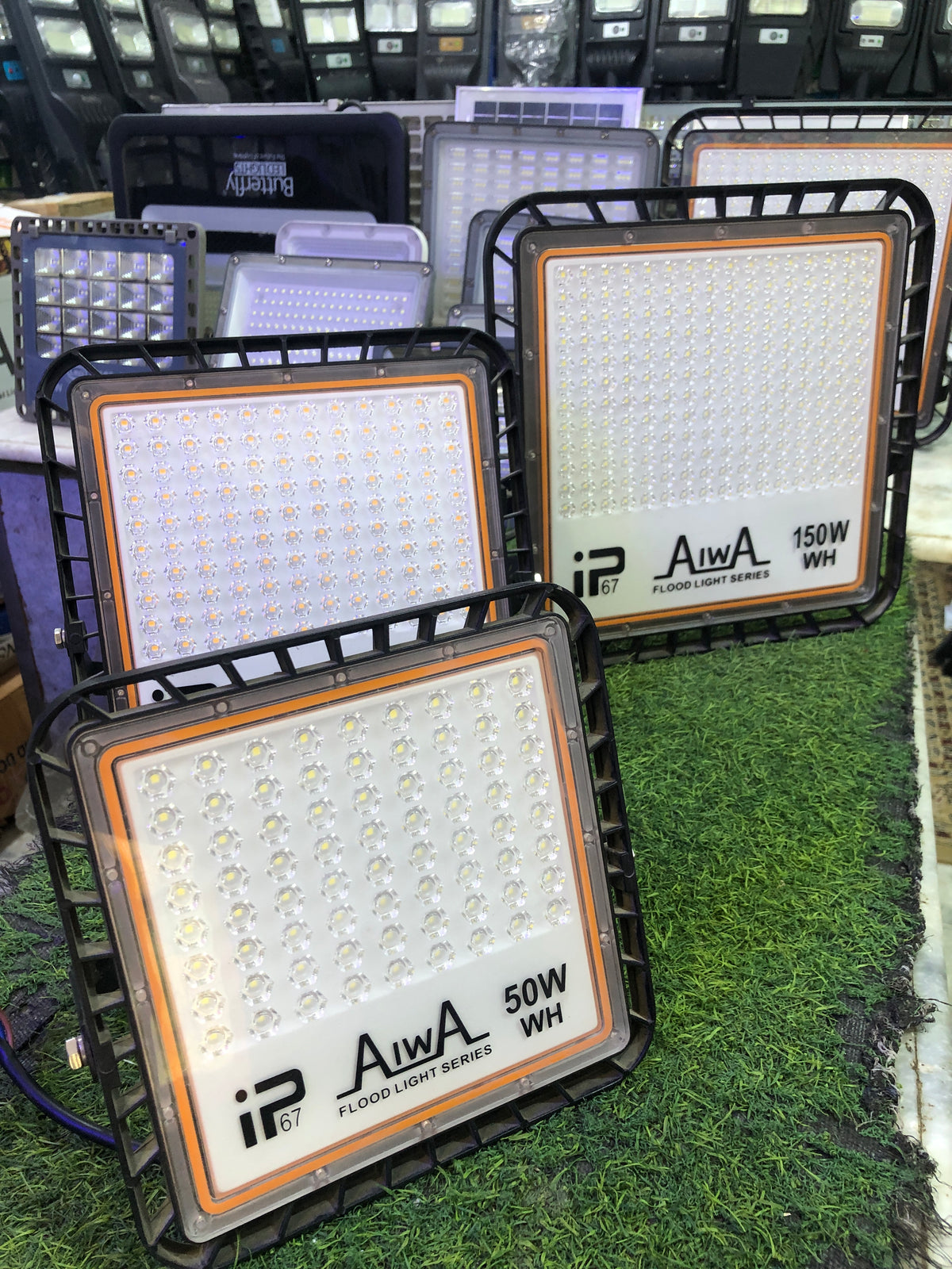 PI Aiwa 100W LED Flood Light IP67 – High Brightness Outdoor Floodlight