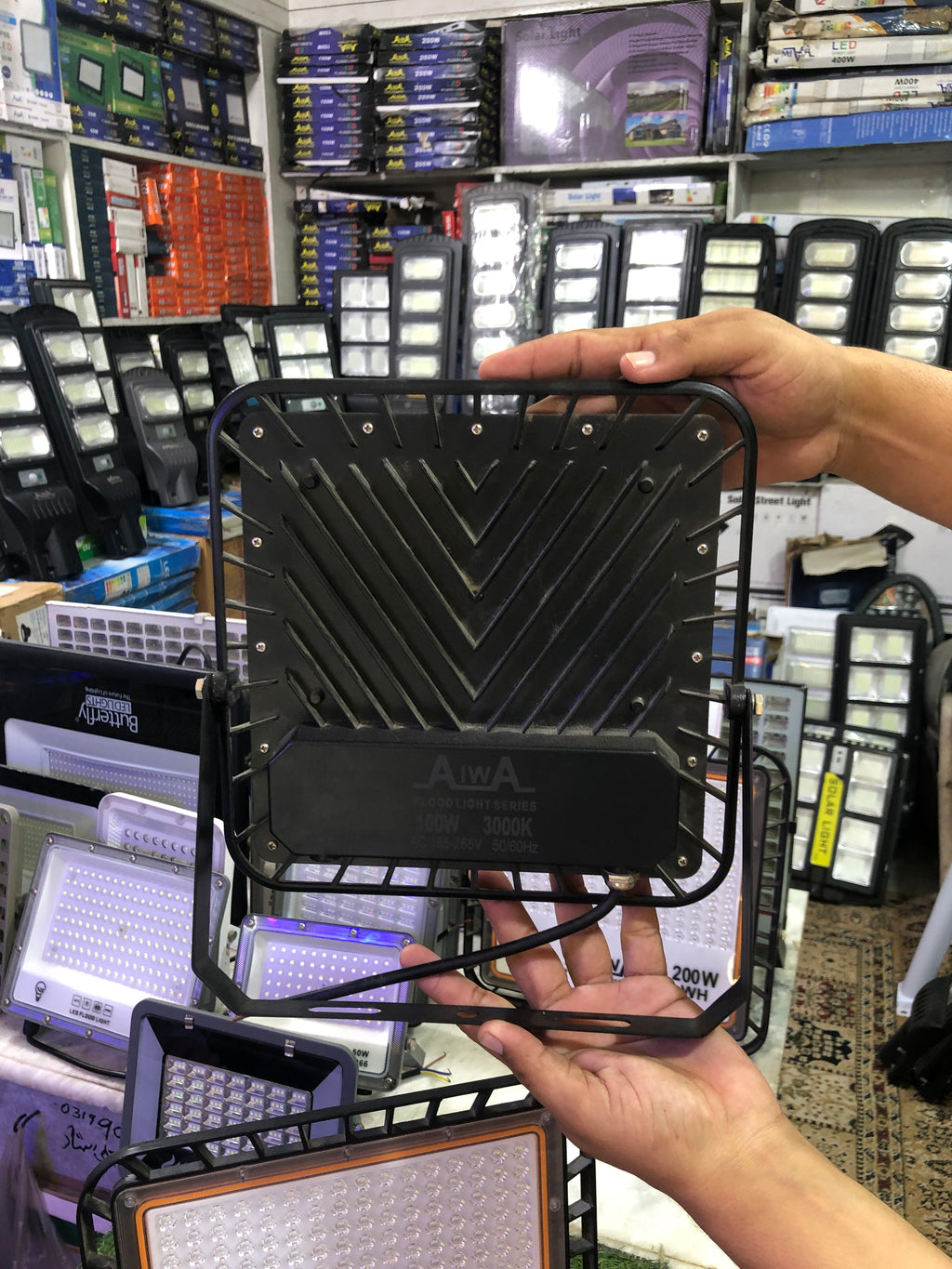PI Aiwa 100W LED Flood Light IP67 – High Brightness Outdoor Floodlight