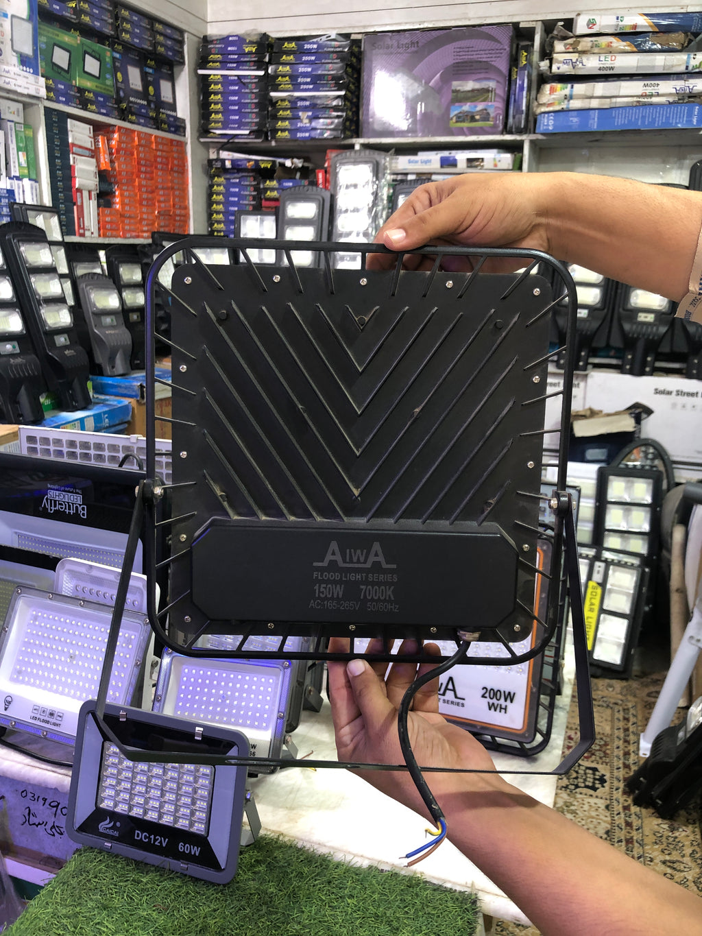 PI Aiwa 100W LED Flood Light IP67 – High Brightness Outdoor Floodlight