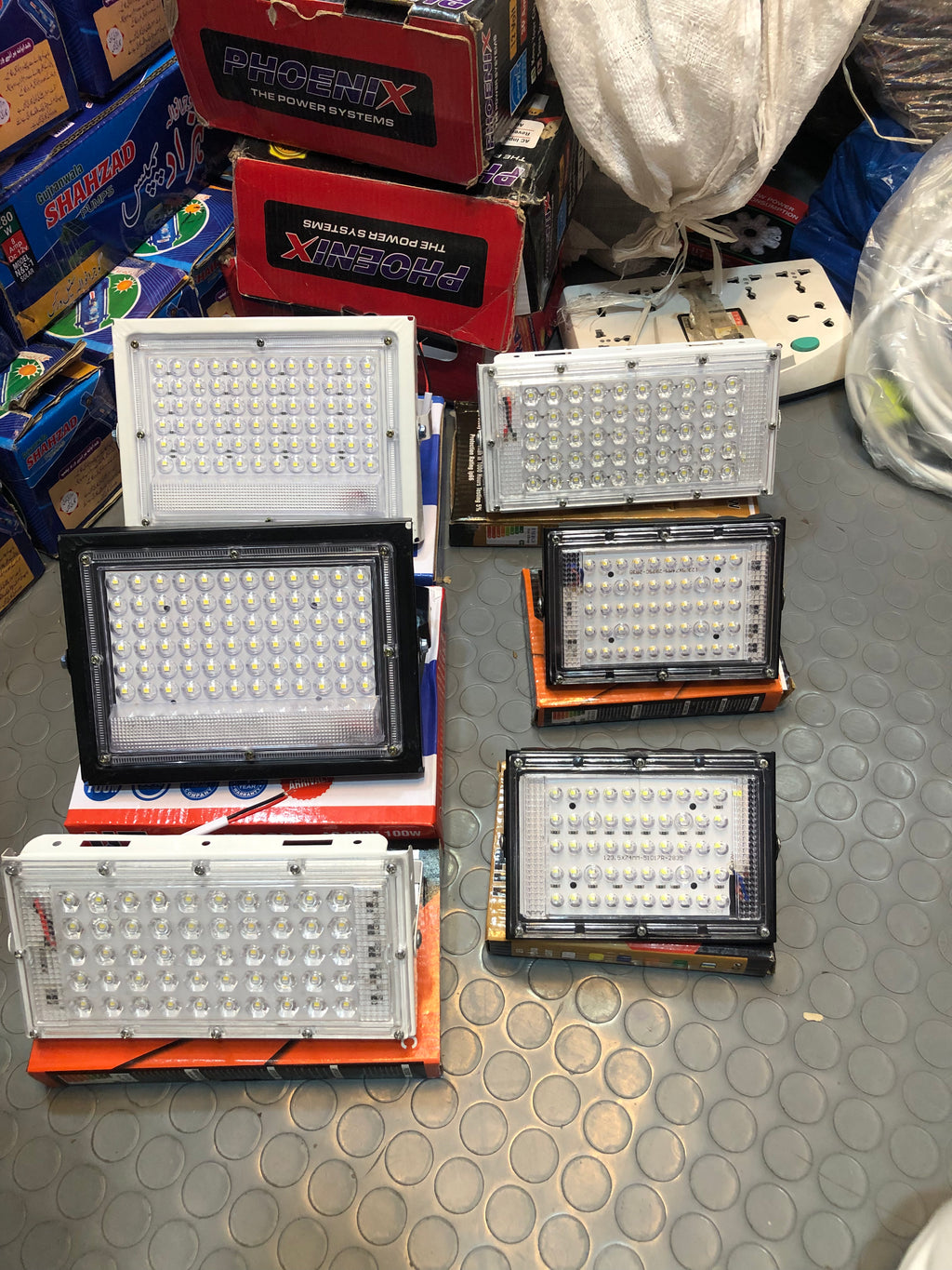 AC/DC LED Flood Light – Available in 30W, 50W & 100W | High Brightness Outdoor Security Light